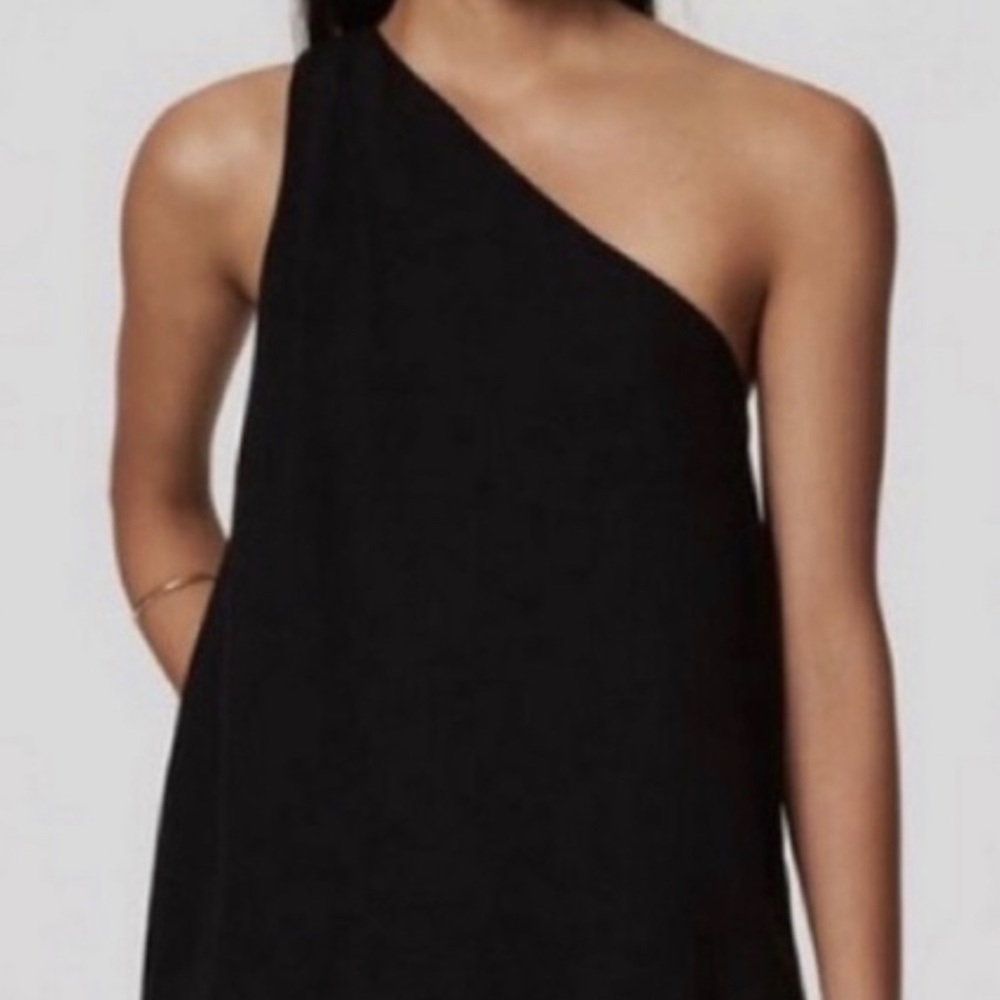 LOFT one shoulder black blouse (XXSP)